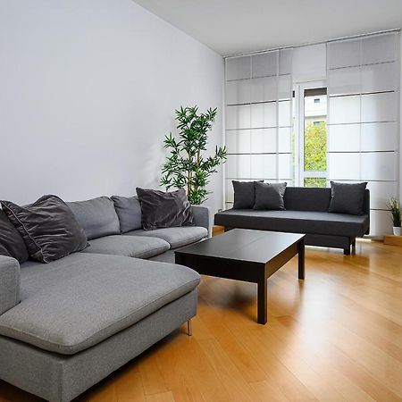 Stylish Condo Garibaldi Sempione 85M2 - Self Check-In Милано Екстериор снимка