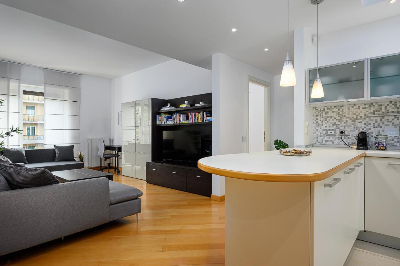 Stylish Condo Garibaldi Sempione 85M2 - Self Check-In Милано Екстериор снимка